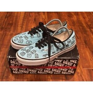 Vans 2013 Custom Culture Contest Light Blue Camera Sneakers Women’s 10.5 Men’s 9 VANS CELEBRATES GRAND PRIZE WINNER AND RUNNER UP FINALISTS  main image 3